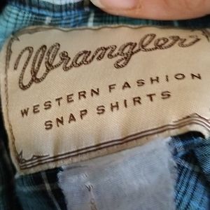 Button down wrangler shirt